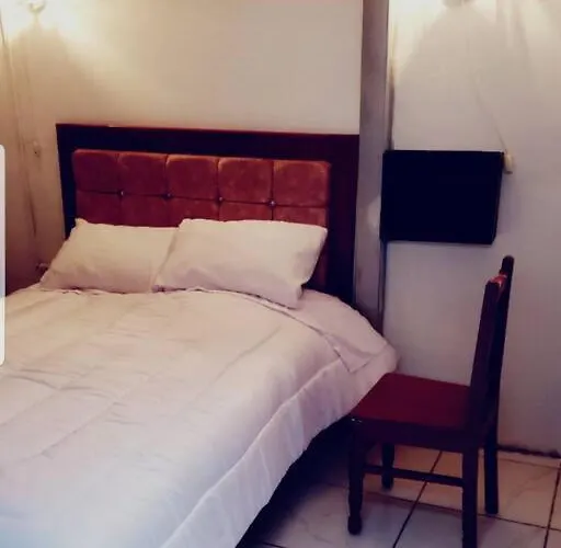 El Hijo Del Sol Hotel *